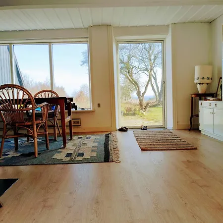 With A 90-degree Sea View Holiday home